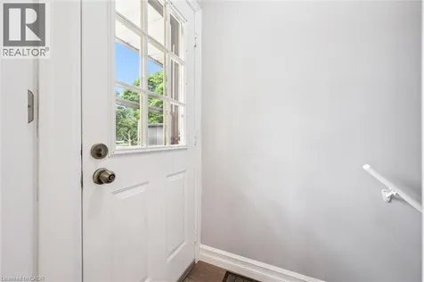 98 Stonybrook Drive Kitchener ON N2M 4L7