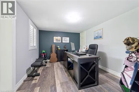 98 Stonybrook Drive Kitchener ON N2M 4L7