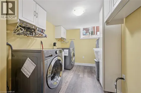 98 Stonybrook Drive Kitchener ON N2M 4L7