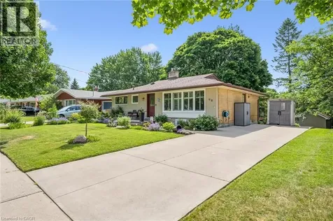 98 Stonybrook Drive Kitchener ON N2M 4L7