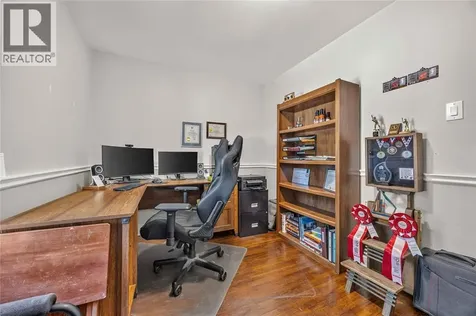 582 Superior Street Sarnia ON N7T 7E6