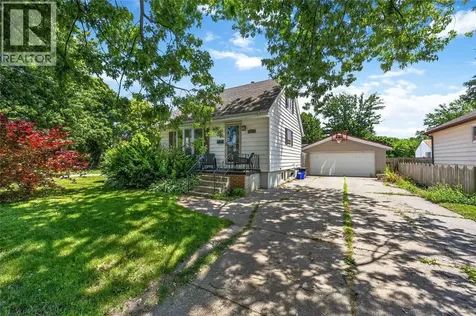 582 Superior Street Sarnia ON N7T 7E6
