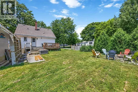 582 Superior Street Sarnia ON N7T 7E6