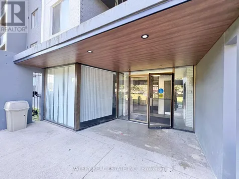 294 Chandler Drive Kitchener ON N2E 2K1