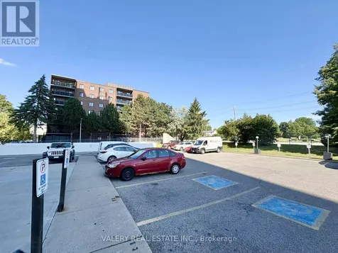 294 Chandler Drive Kitchener ON N2E 2K1