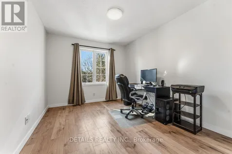 8 Wimbledon Way Ottawa ON K2K 3J2