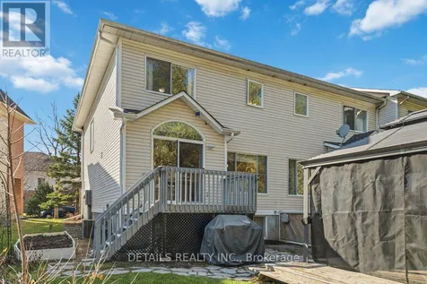 8 Wimbledon Way Ottawa ON K2K 3J2