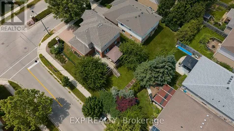 620 Munich Circle Waterloo ON N2V 2L6