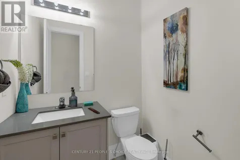 10 Tweedhill Avenue Caledon ON L7C 4K5
