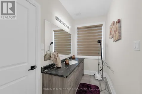 10 Tweedhill Avenue Caledon ON L7C 4K5