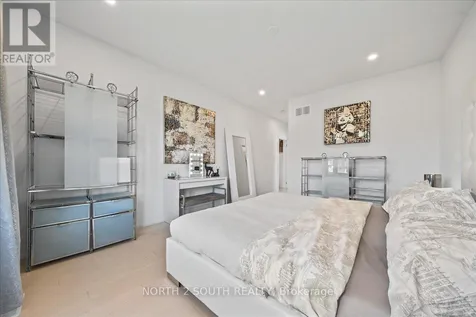 118 Berkely Street Wasaga Beach ON L9Z 0K5