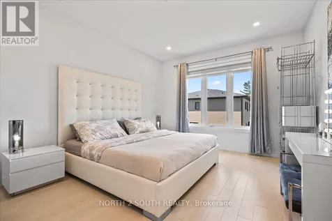118 Berkely Street Wasaga Beach ON L9Z 0K5