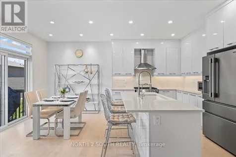 118 Berkely Street Wasaga Beach ON L9Z 0K5