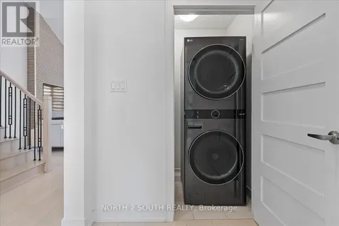 118 Berkely Street Wasaga Beach ON L9Z 0K5