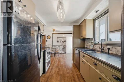 89 Geneva Crescent Kitchener ON N2E 1M8
