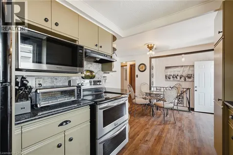 89 Geneva Crescent Kitchener ON N2E 1M8