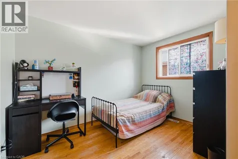 89 Geneva Crescent Kitchener ON N2E 1M8