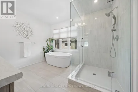 41 Mabern Street Barrie ON L9J 0J1