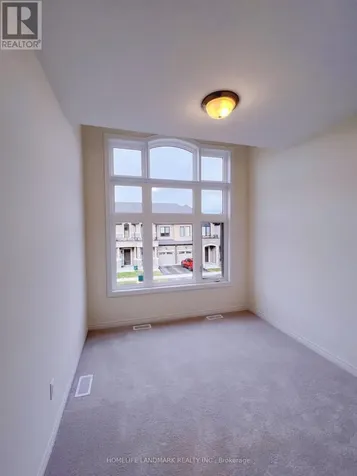 47 Boiton Street Richmond Hill ON L4S 0M1