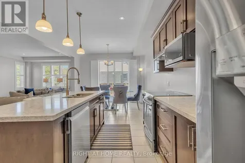 321 Carriage Way Waterloo ON N2K 0C2