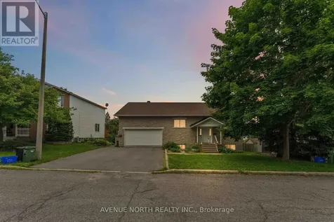 6803 Barsona Place Ottawa ON K1C 1J2