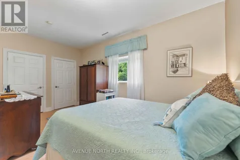 6803 Barsona Place Ottawa ON K1C 1J2