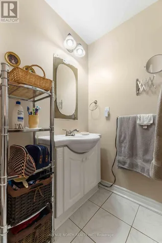 6803 Barsona Place Ottawa ON K1C 1J2