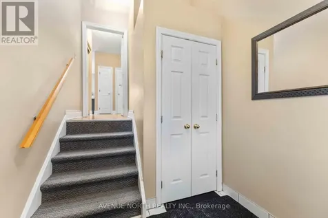 6803 Barsona Place Ottawa ON K1C 1J2