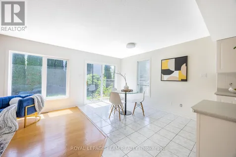 29 Keno Way Ottawa ON K2T 1H3