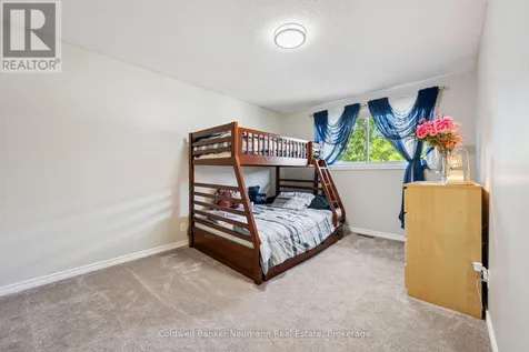 453 Victoria Road North Guelph (victoria North) ON N1E 5J9