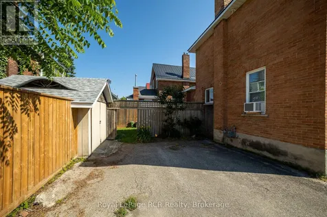 1218 1st Avenue West Owen Sound ON N4K 4L1