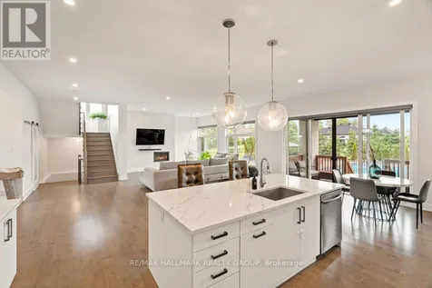 1575 Rangeland Avenue Ottawa ON K4P 0E1
