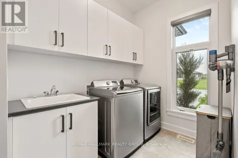 1575 Rangeland Avenue Ottawa ON K4P 0E1