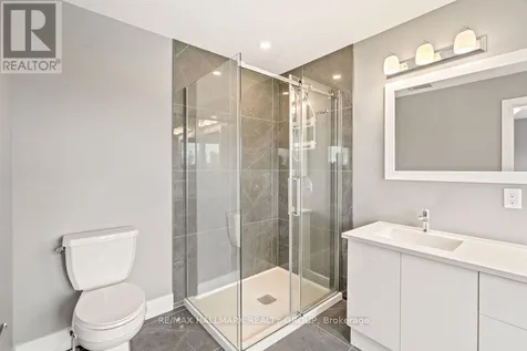1575 Rangeland Avenue Ottawa ON K4P 0E1