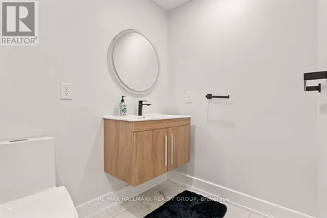 1575 Rangeland Avenue Ottawa ON K4P 0E1