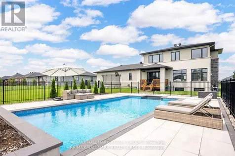1575 Rangeland Avenue Ottawa ON K4P 0E1