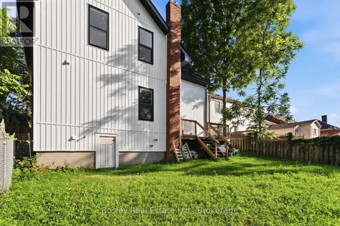 40 Charles Street Port Hope ON L1A 1S4