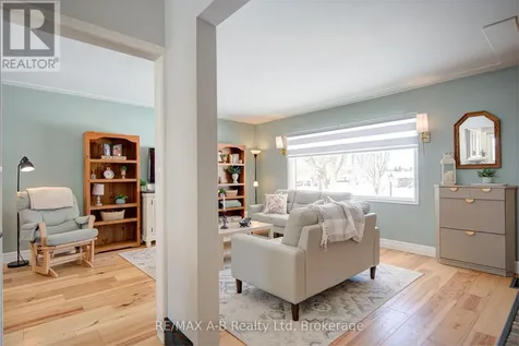 19 Linton Place Kitchener ON N2B 2K1