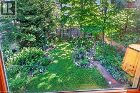 526 Burlington Avenue Burlington ON L7S 1R8