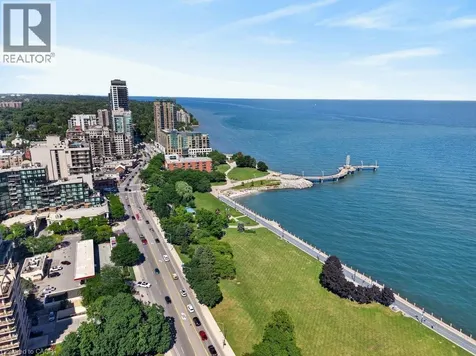 526 Burlington Avenue Burlington ON L7S 1R8