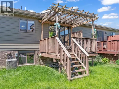 11945 Maitland Avenue Windsor ON N8P 0B9