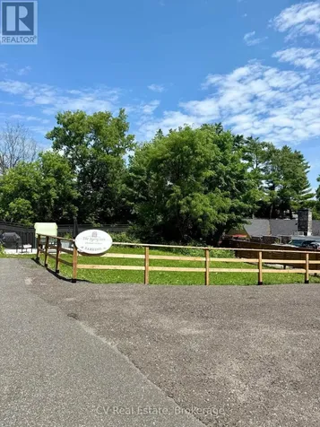 2 Mahaffy Court Bracebridge ON P1L 2A6