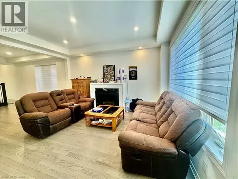 39 Georgina Street Kitchener ON N2R 0S6