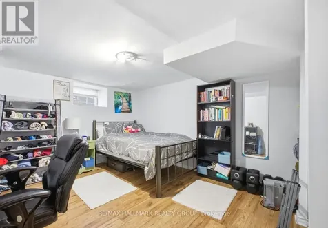 172 Cobourg Street Ottawa ON K1N 8H5