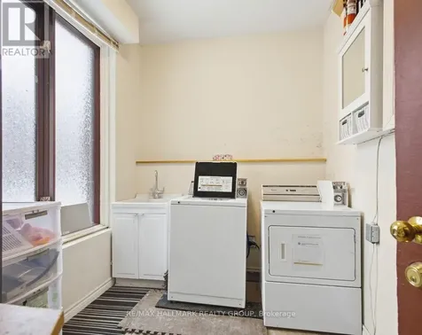 172 Cobourg Street Ottawa ON K1N 8H5