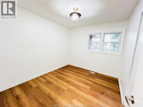 951 Riverdale Windsor ON N8S 4C4
