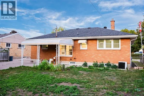 951 Riverdale Windsor ON N8S 4C4