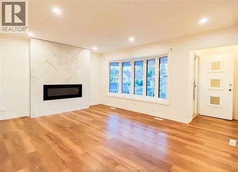 951 Riverdale Windsor ON N8S 4C4