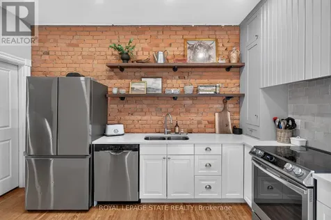 135 Catharine Street South Hamilton (corktown) ON L8N 2J6