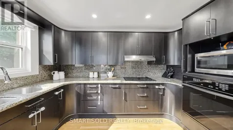 156 Brammar Street Newmarket (glenway Estates) ON L3Y 7T3